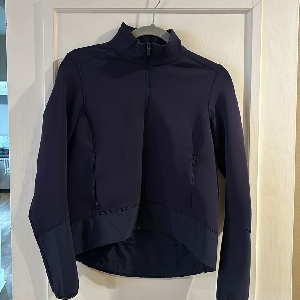Lululemon || Cardio Squad Jacket in Midnight Navy 6 - Picture 13 of 15